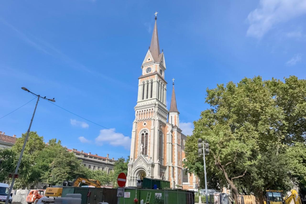 Corvina Apartment Budapest With Free Private Parking מראה חיצוני תמונה
